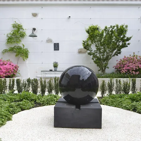 & Garden Hotel Maribor